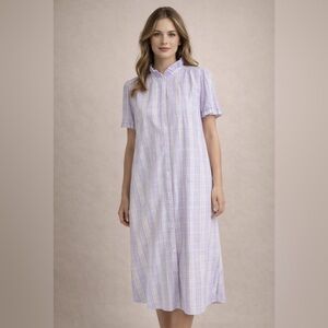 Vintage nightgown size L pastel stripes made in USA